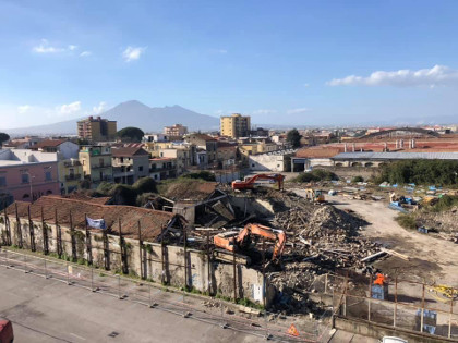 lavori demolizione ex mcm